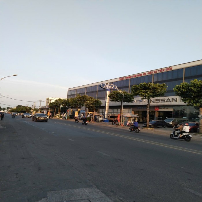 ĐỘC NHẤT VÔ NHỊ, SIÊU PHẨM MẶT TIỀN NGANG 12m, CHẾ LAN VIÊN, GIÁP TRƯỜNG CHINH, TÂN PHÚ