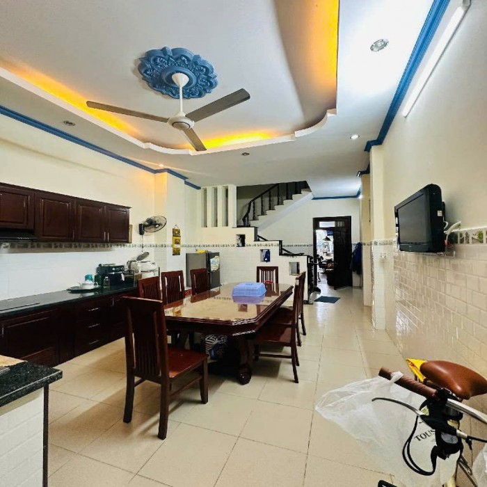 GIẢM 1.4 TỶ, BÁN VỊ TRÍ KINH DOANH,  NHÀ MẶT TIỀN GÒ DẦU, AEON MALL TÂN PHÚ, 4x19m, 4 TẦNG ĐẸP