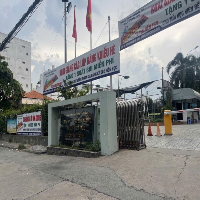 27.5 - 25 BILLION VND, 6.5x25m, PRIME HOUSE ON DUONG DUC HIEN STREET, TAN PHU DISTRICT - 5